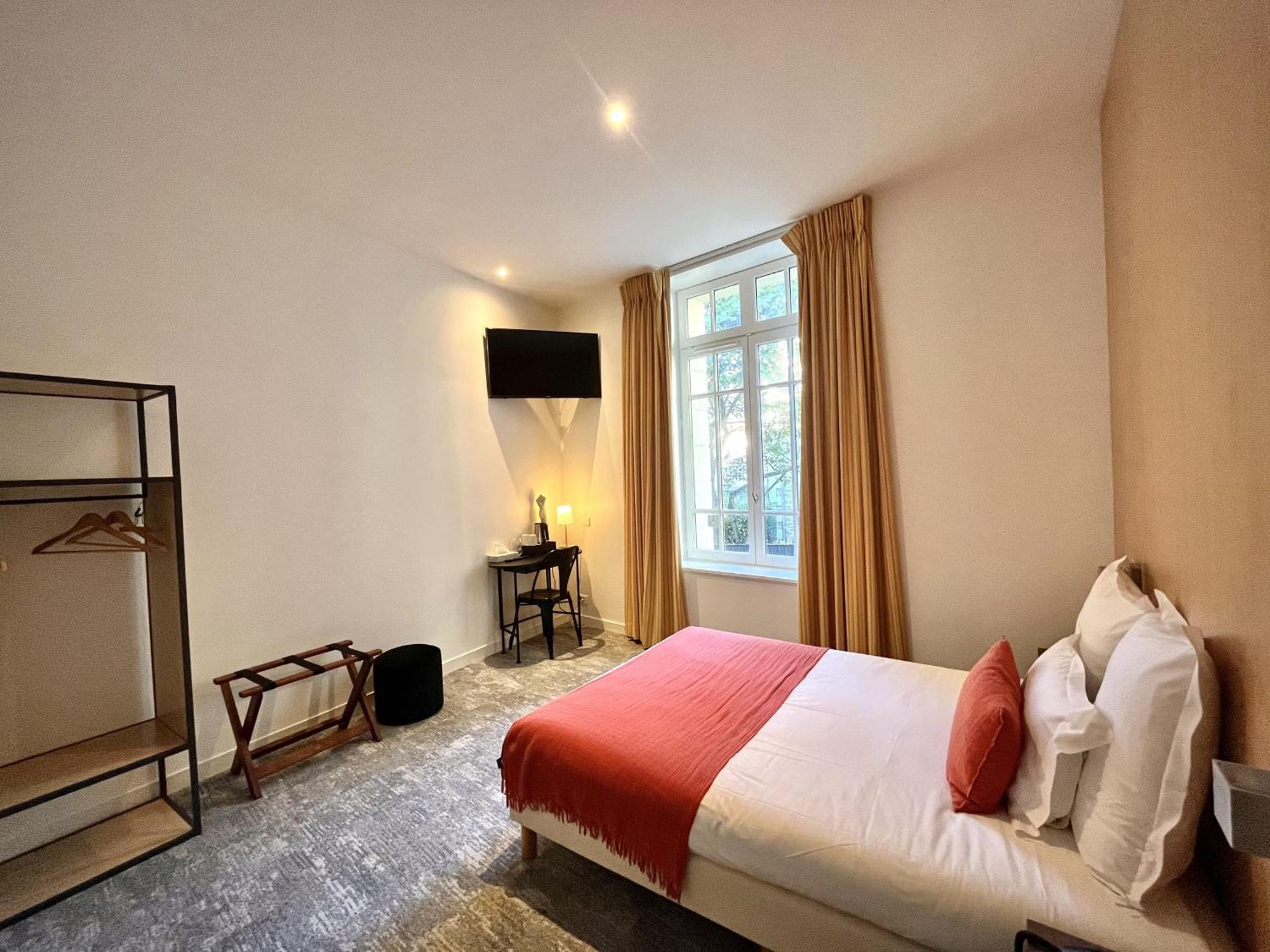 Hotel Balmoral Ντινάρ Εξωτερικό φωτογραφία