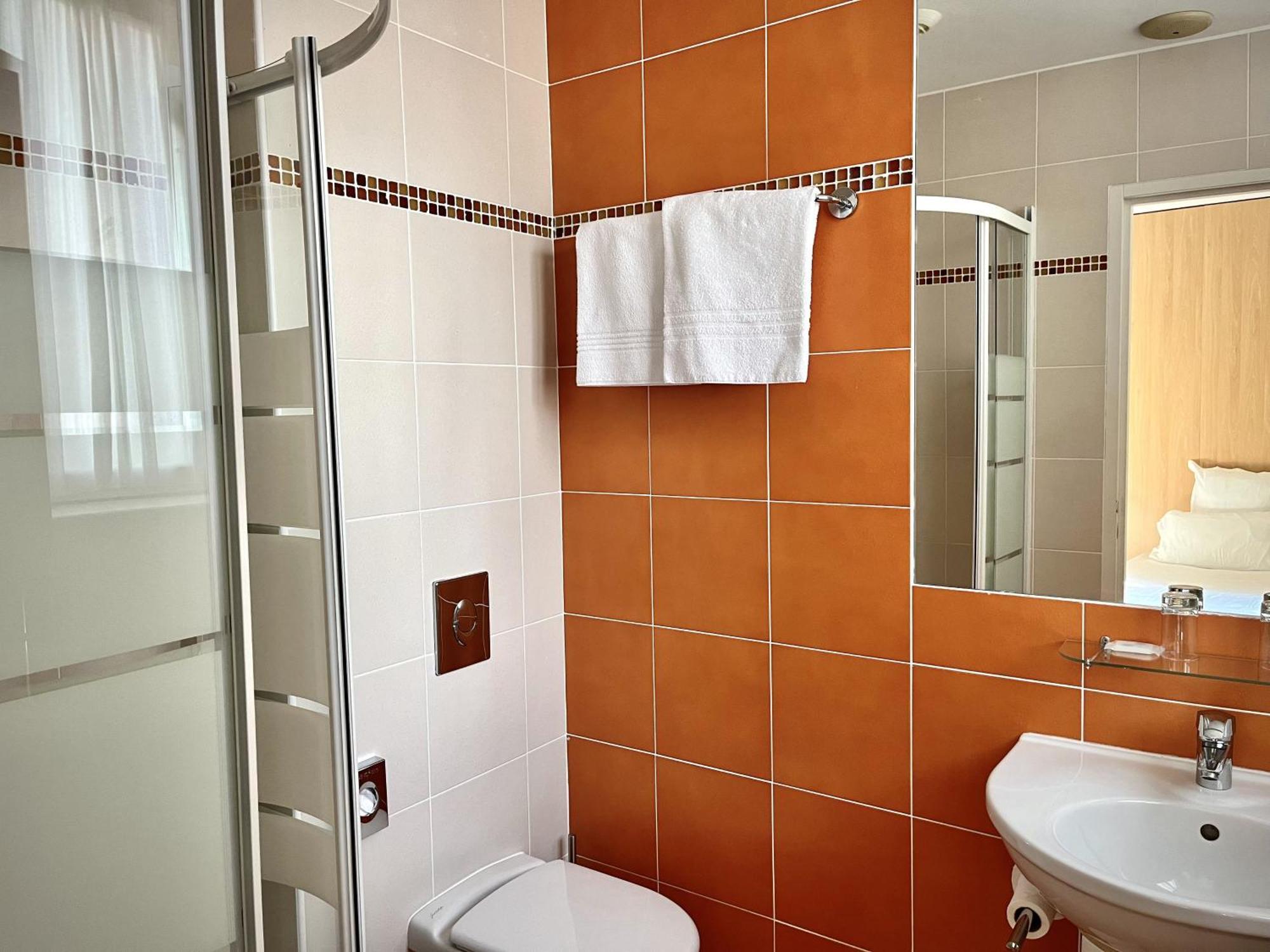 Hotel Balmoral Ντινάρ Εξωτερικό φωτογραφία