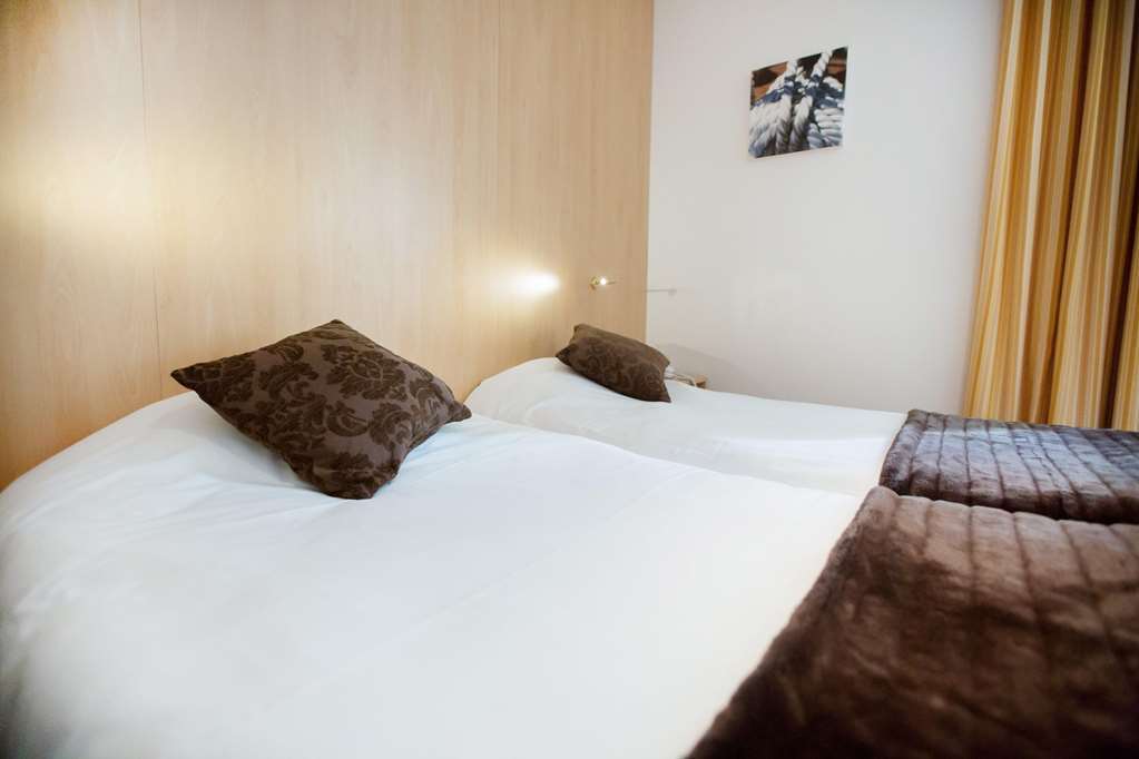 Hotel Balmoral Ντινάρ Δωμάτιο φωτογραφία